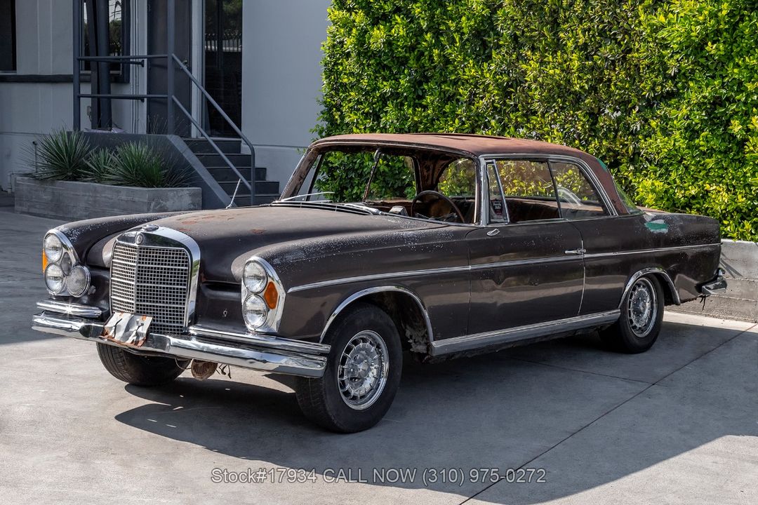 1968 Mercedes-Benz 250SE