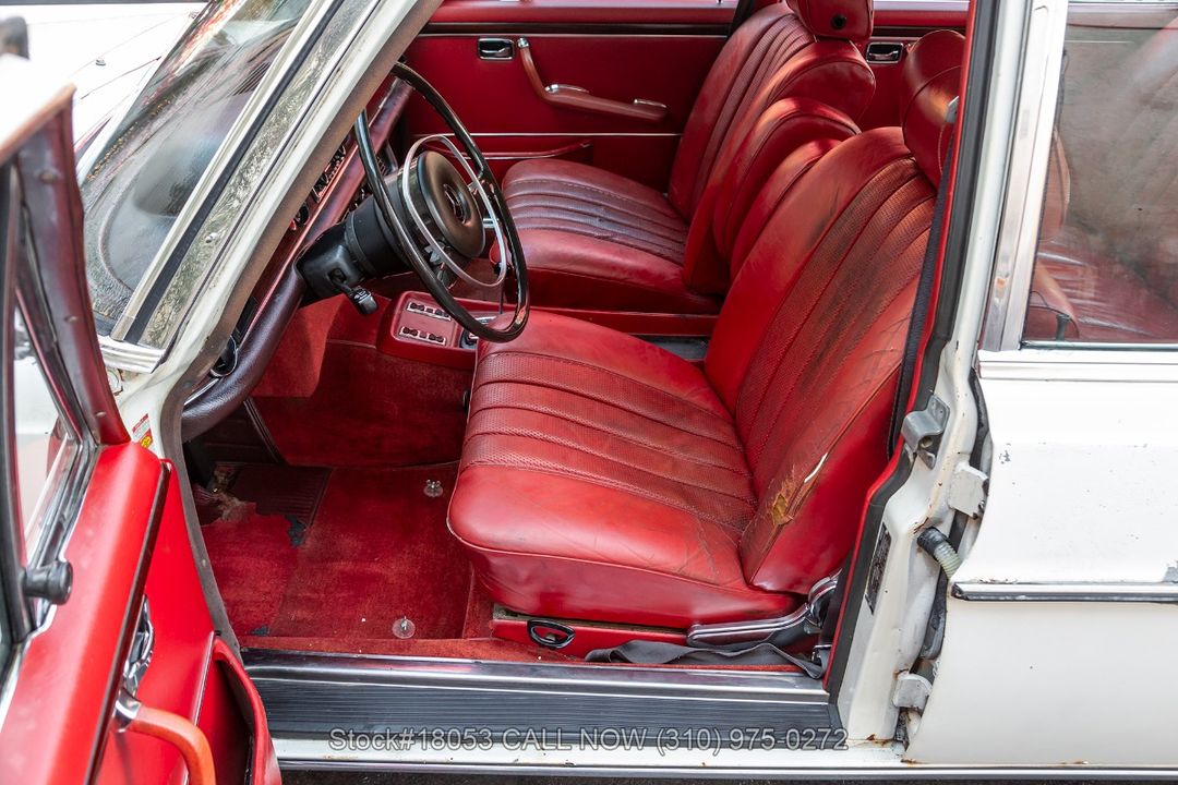1970 Mercedes-Benz 300SEL 6.3