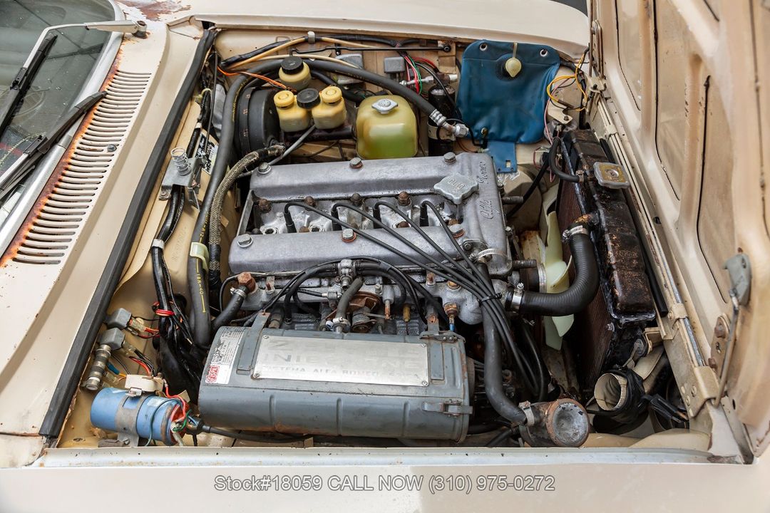 1974 Alfa Romeo GTV 2000