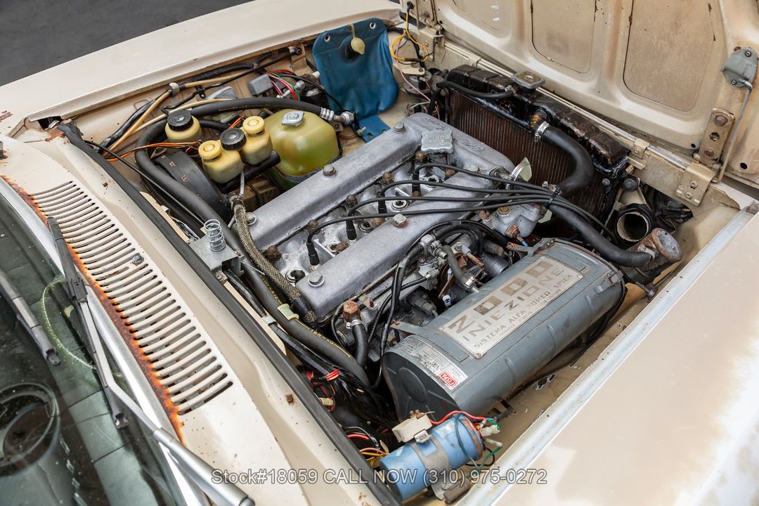 1974 Alfa Romeo GTV 2000