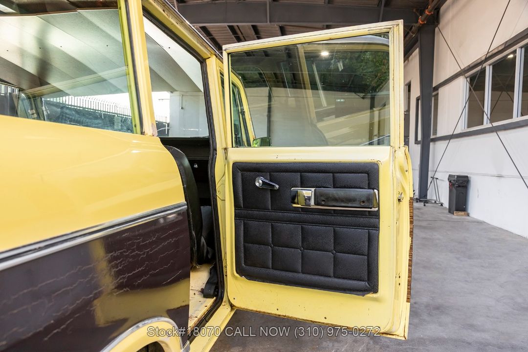 1975 International Harvester Travelall