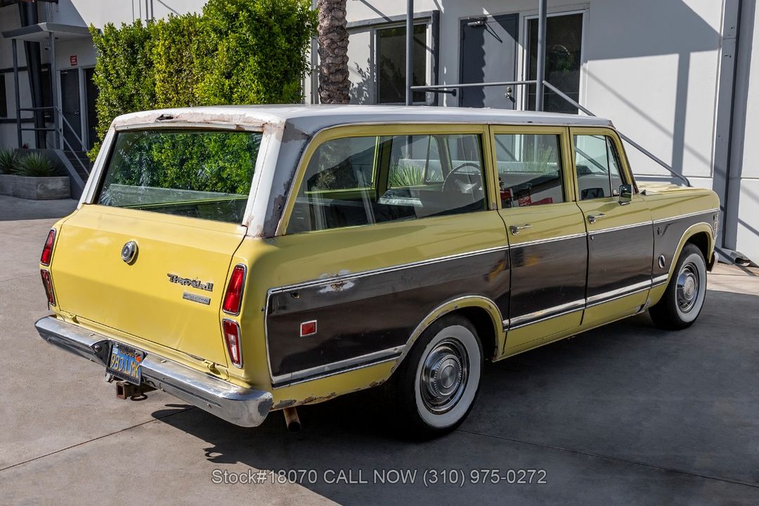 1975 International Harvester Travelall