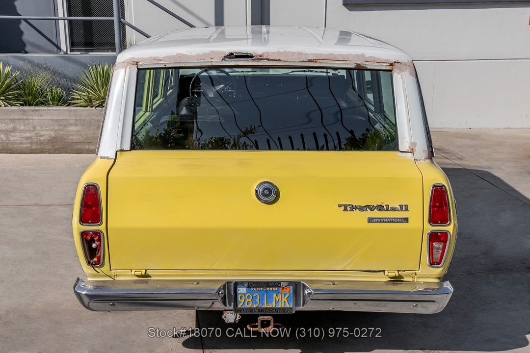 1975 International Harvester Travelall