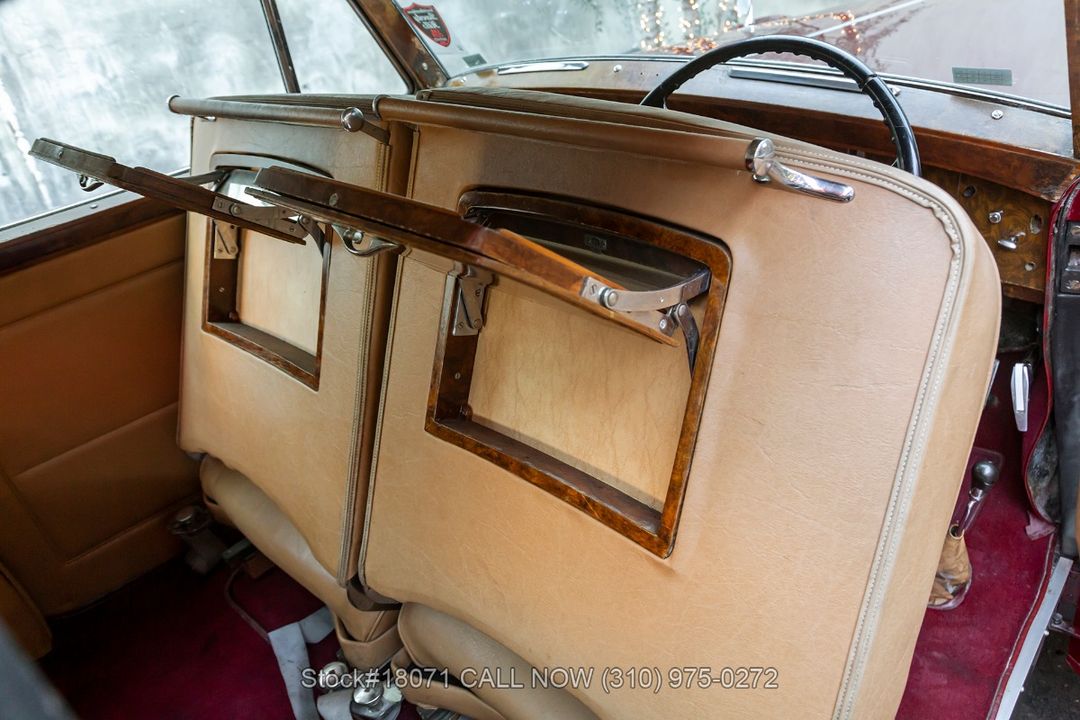 1952 Bentley Mark VI James Young