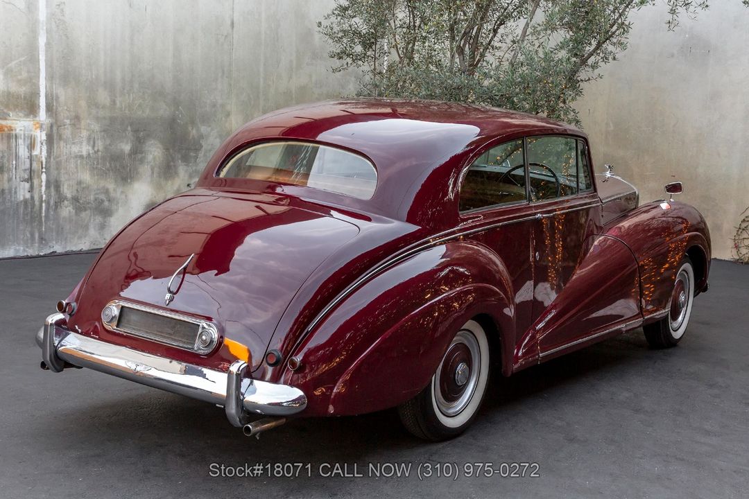 1952 Bentley Mark VI James Young