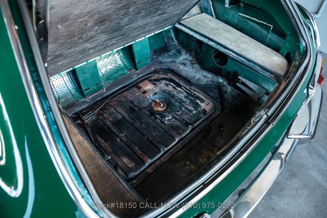 1973 Volvo P1800E