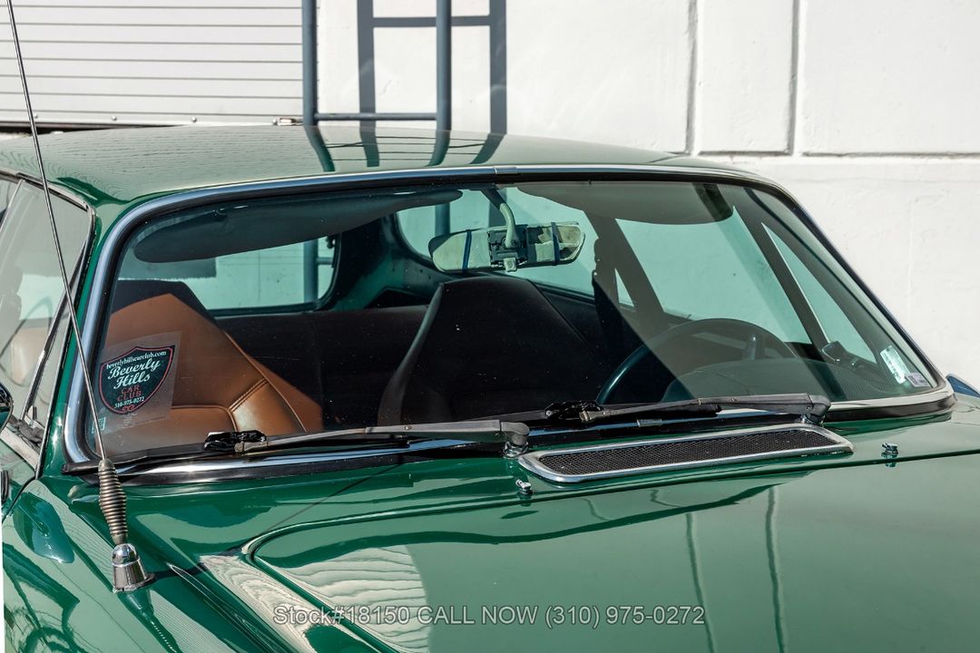 1973 Volvo P1800E