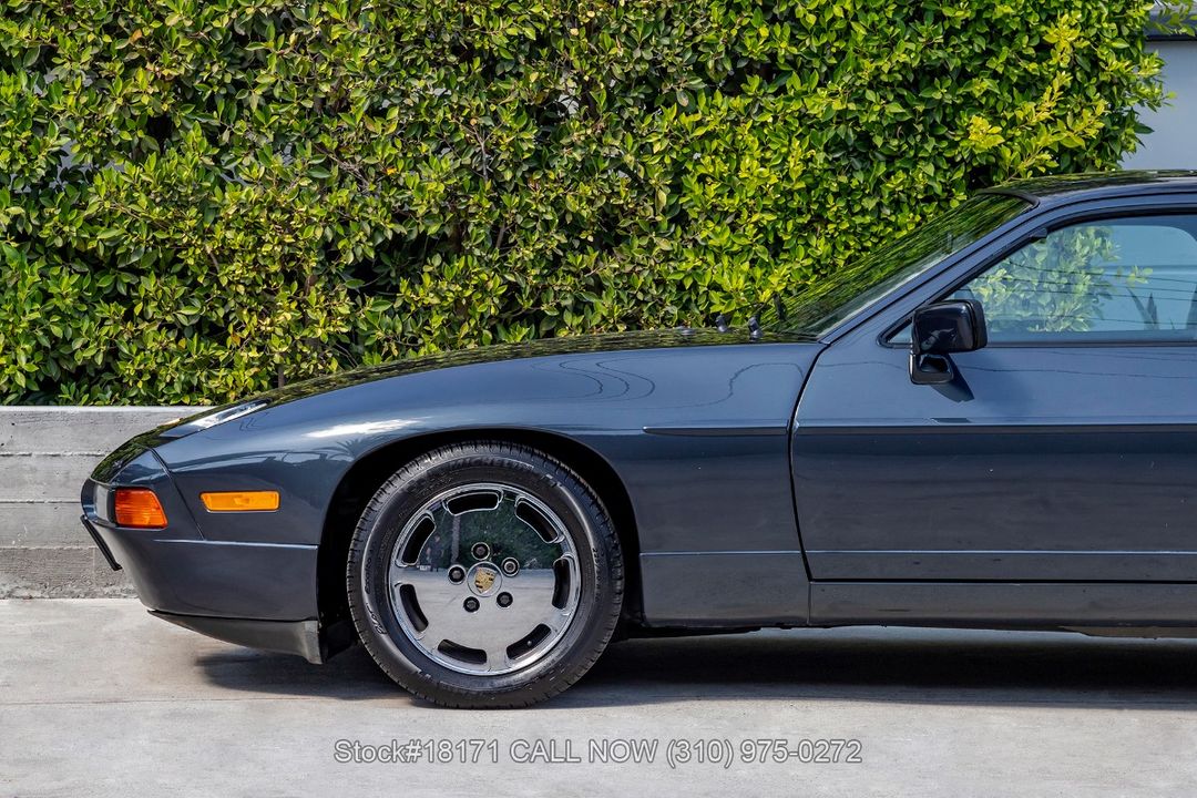 1988 Porsche 928