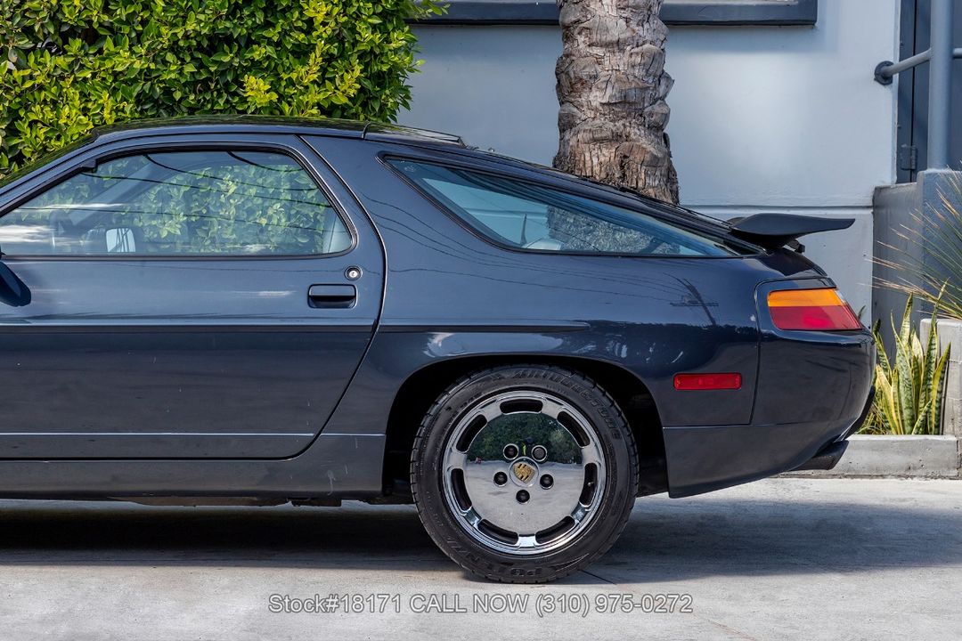 1988 Porsche 928