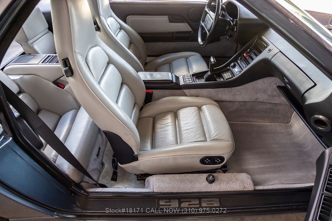 1988 Porsche 928