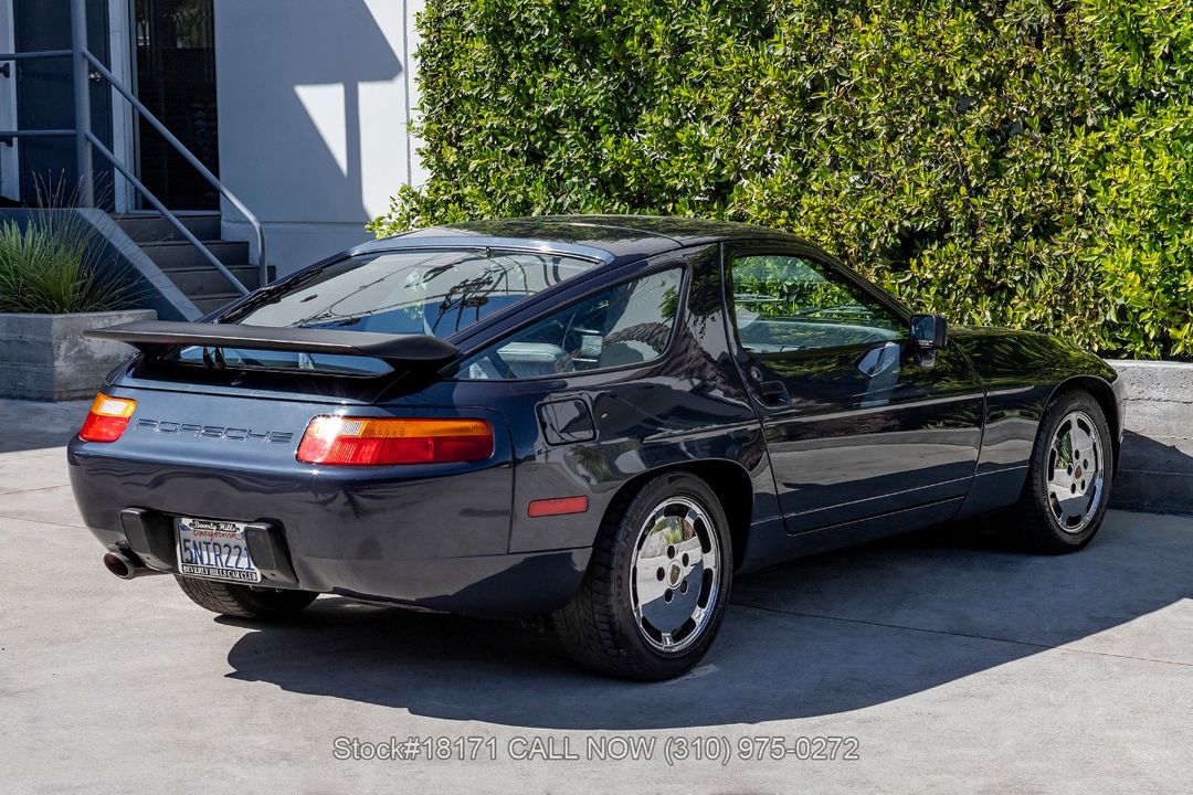 1988 Porsche 928