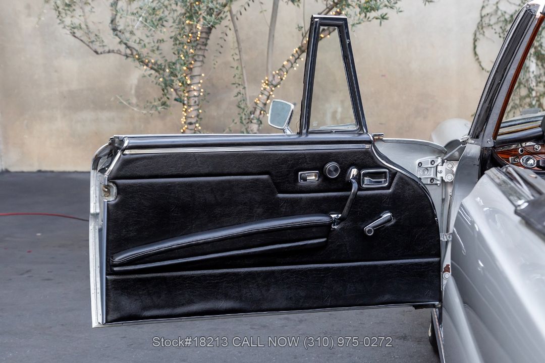 1969 Mercedes-Benz 280SE