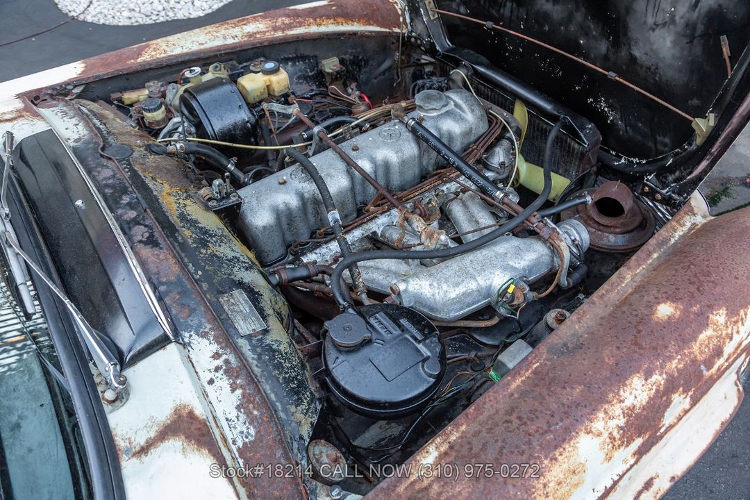 1966 Mercedes-Benz 230SL Pagoda