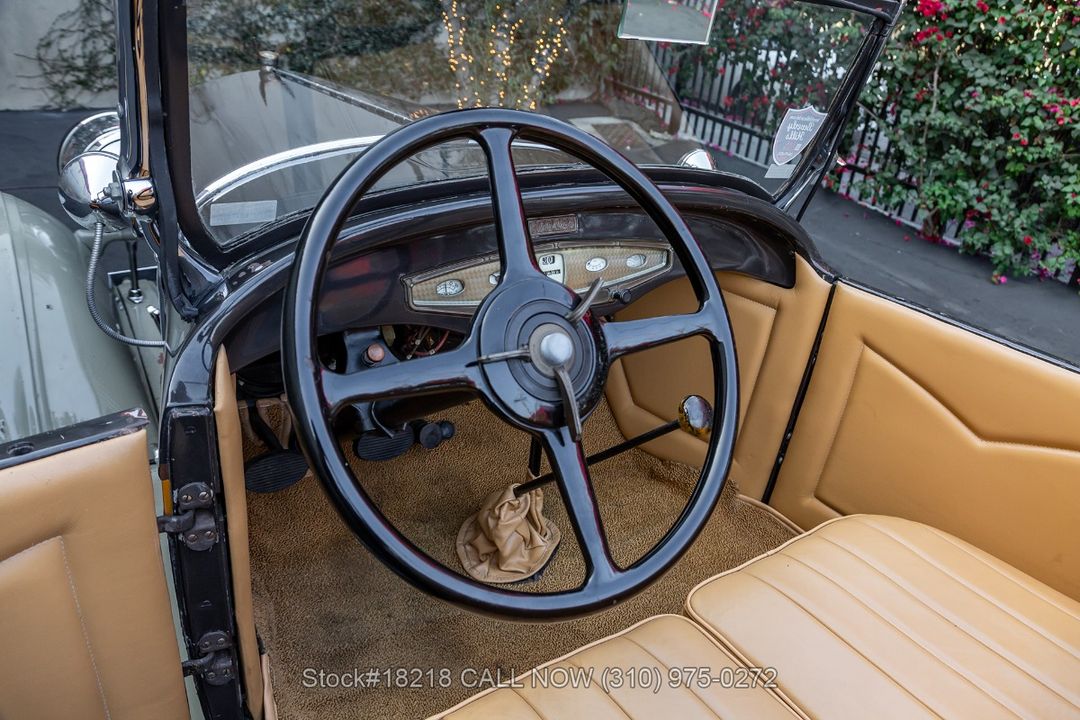 1928 Chrysler Model 72