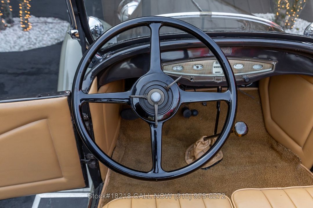 1928 Chrysler Model 72