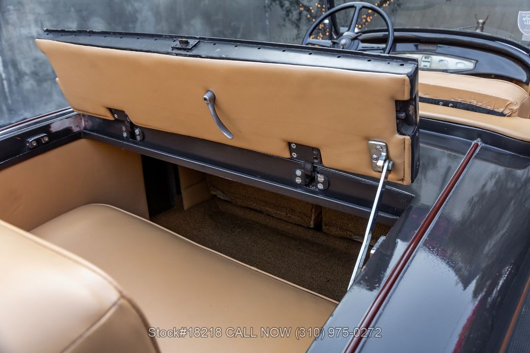 1928 Chrysler Model 72