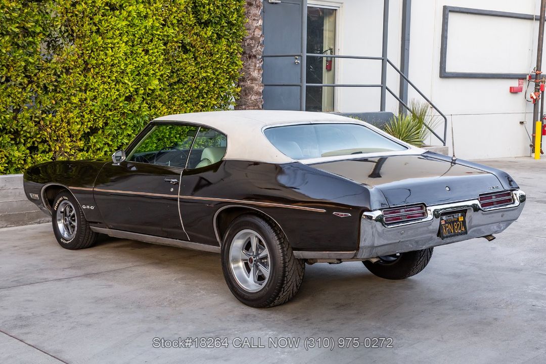 1969 Pontiac GTO Hardtop