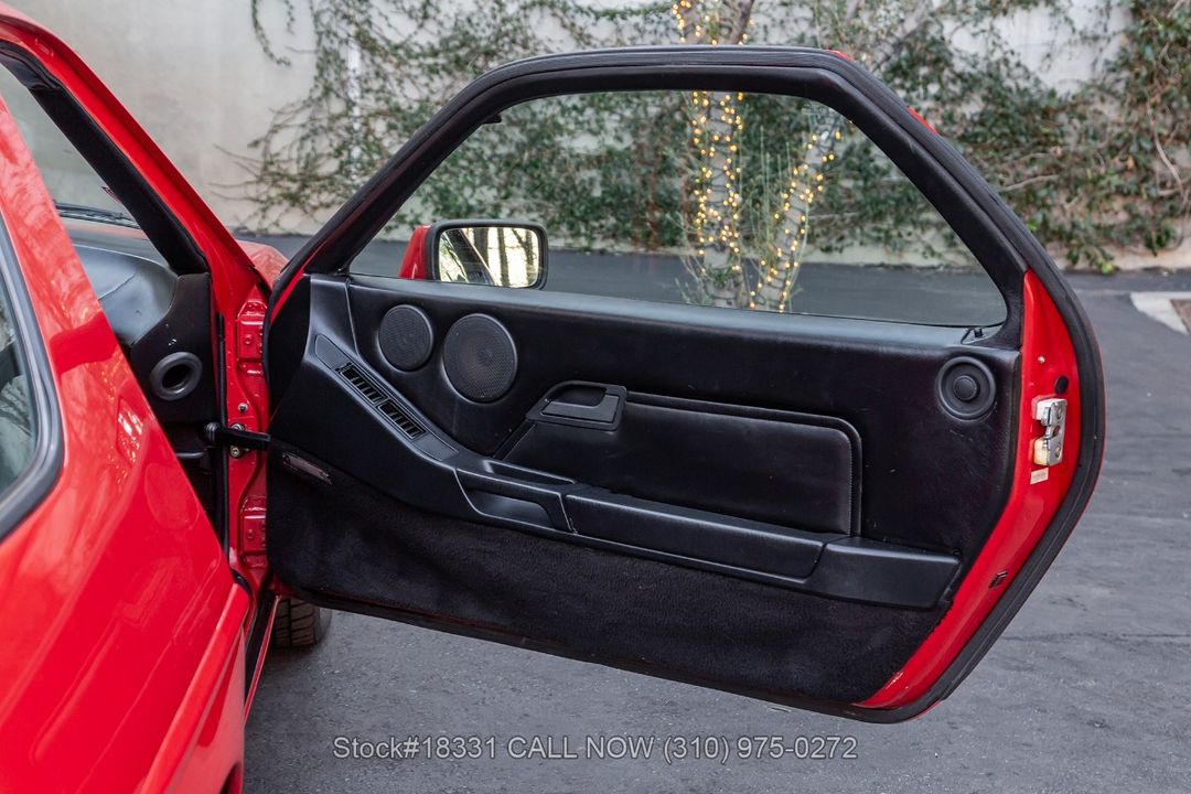 1987 Porsche 928 S4