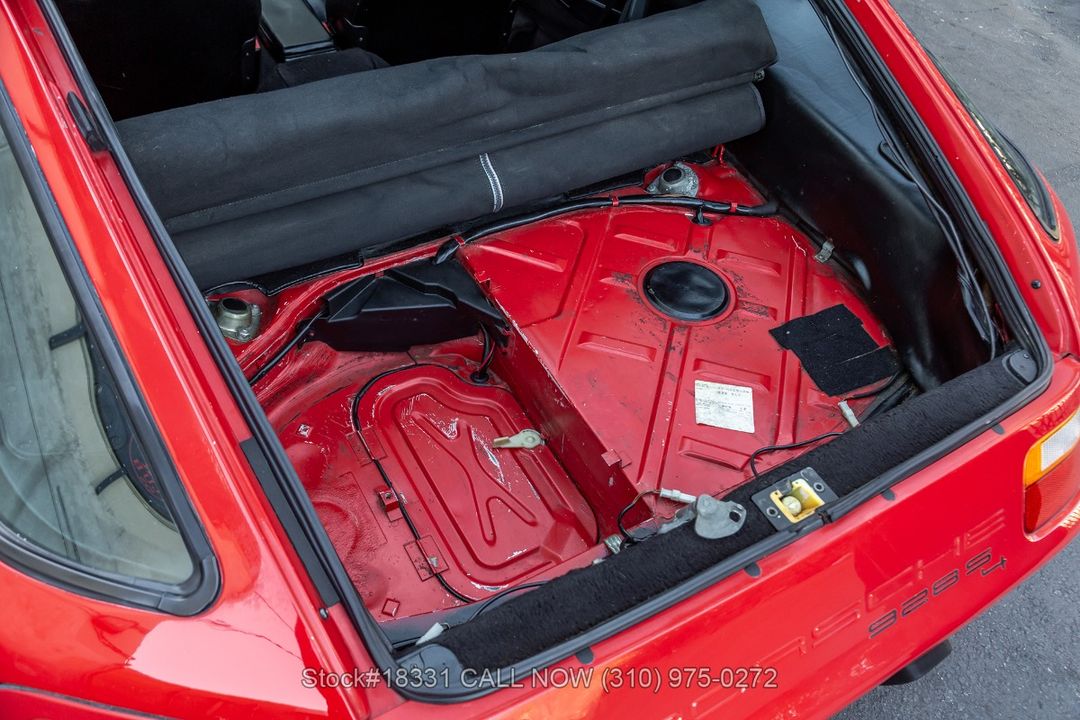 1987 Porsche 928 S4