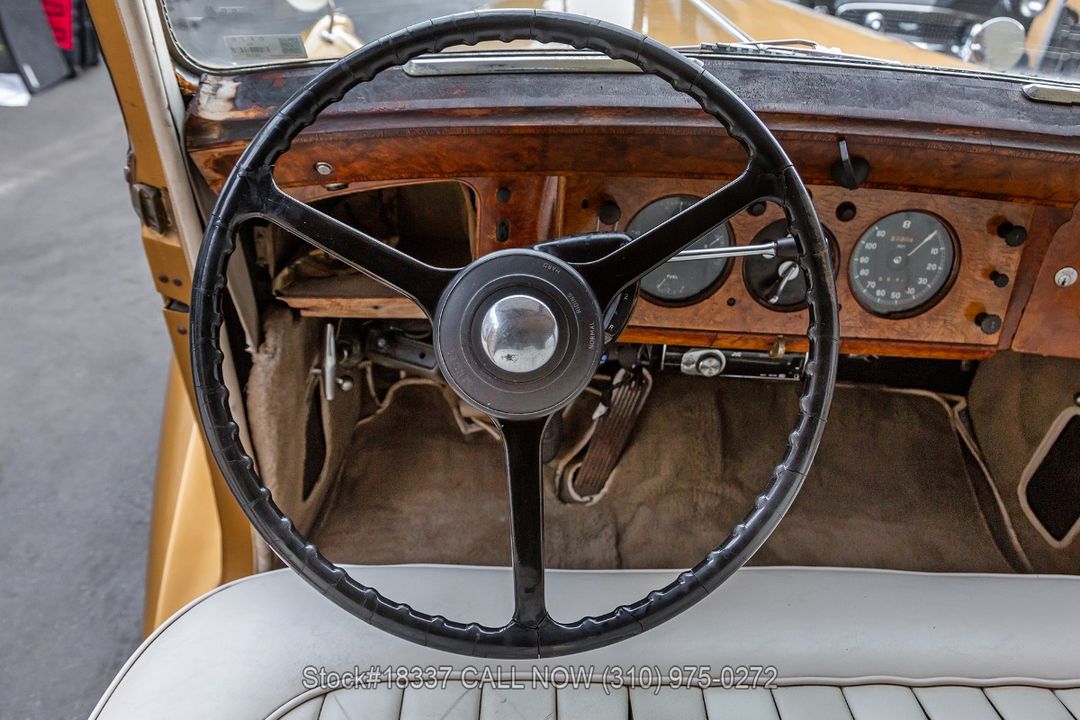 1954 Bentley R-Type Saloon