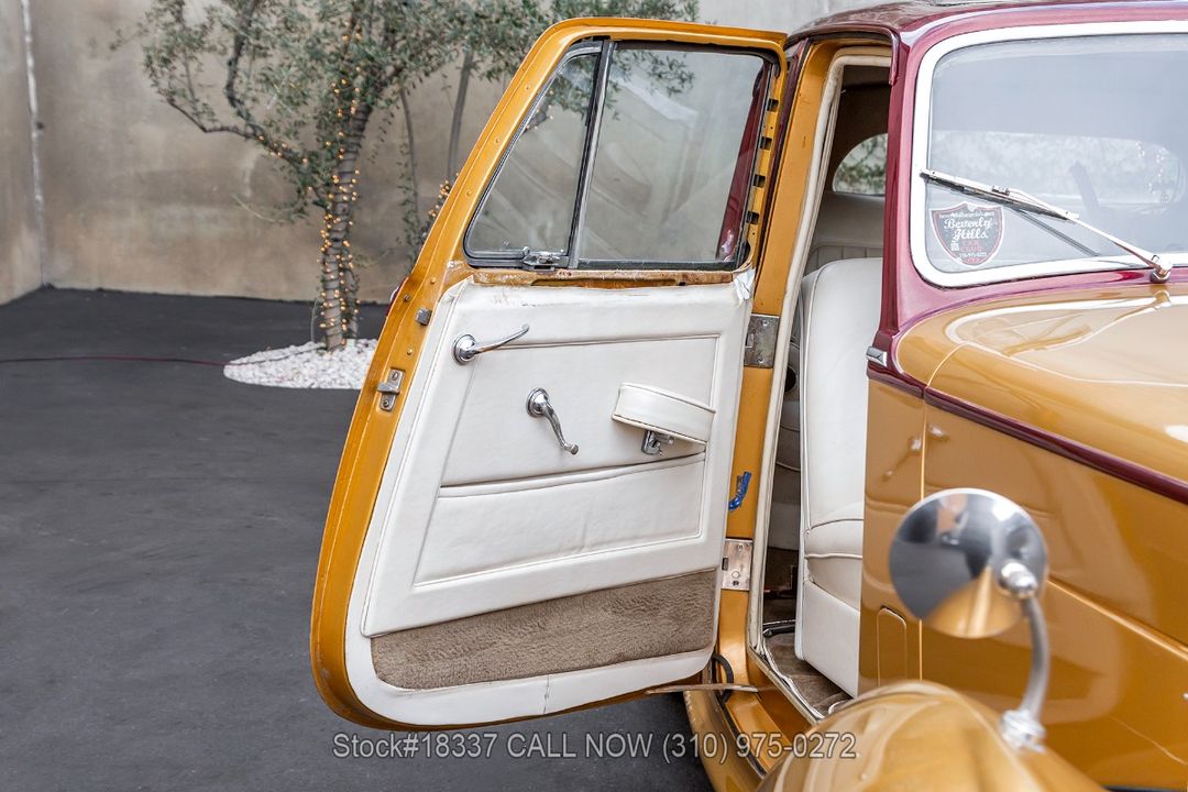 1954 Bentley R-Type Saloon