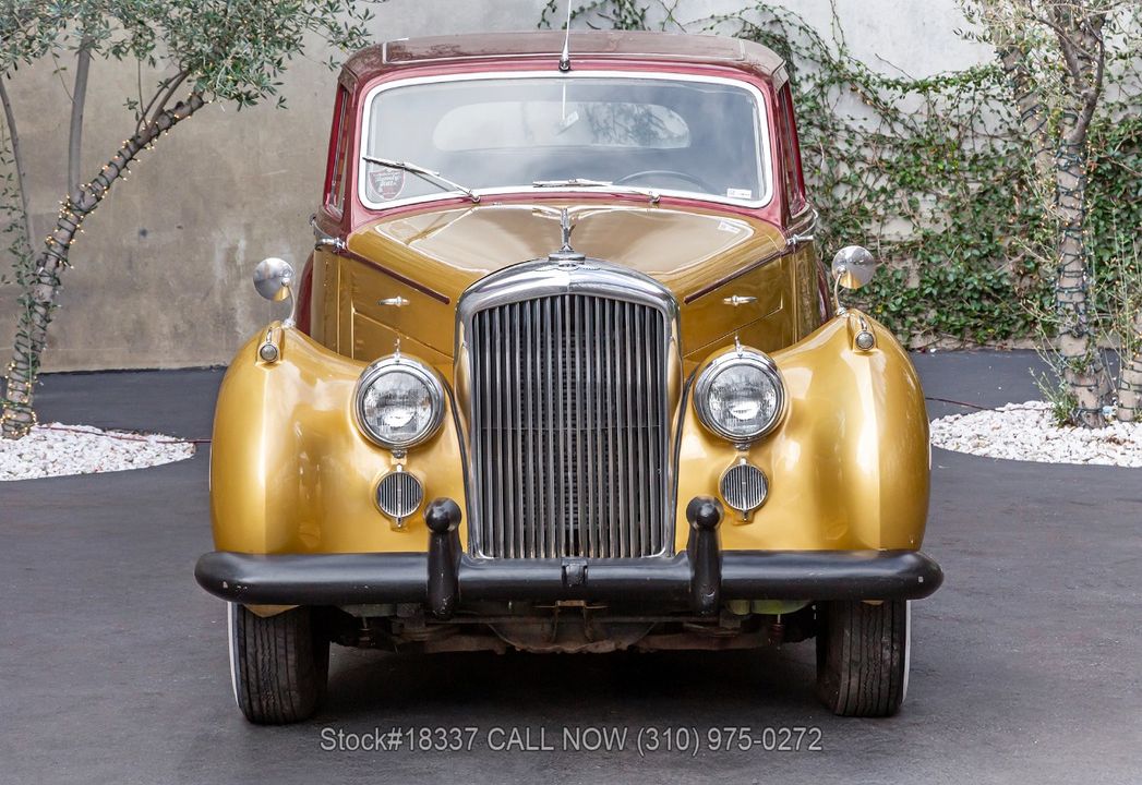 1954 Bentley R-Type Saloon