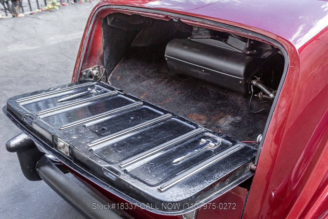 1954 Bentley R-Type Saloon