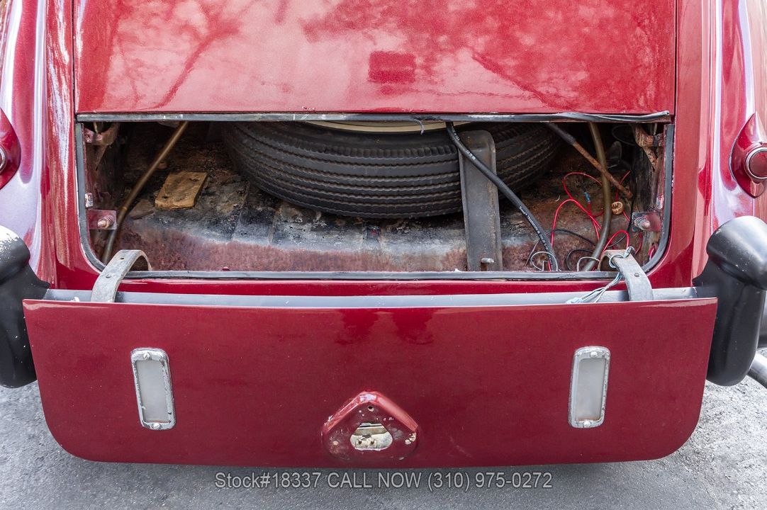 1954 Bentley R-Type Saloon