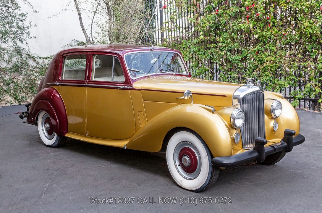 1954 Bentley R-Type Saloon