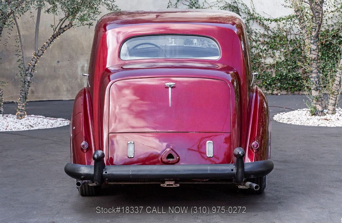 1954 Bentley R-Type Saloon