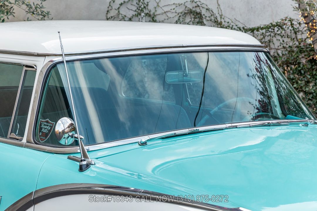1955 Ford Fairlane Club