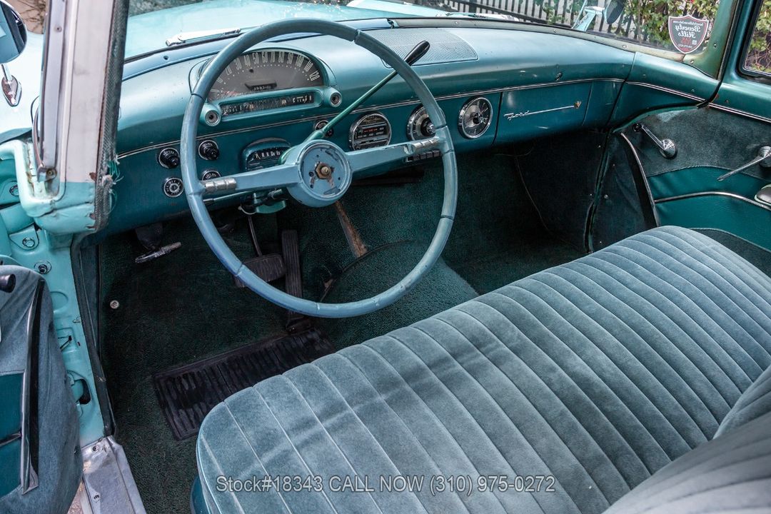 1955 Ford Fairlane Club