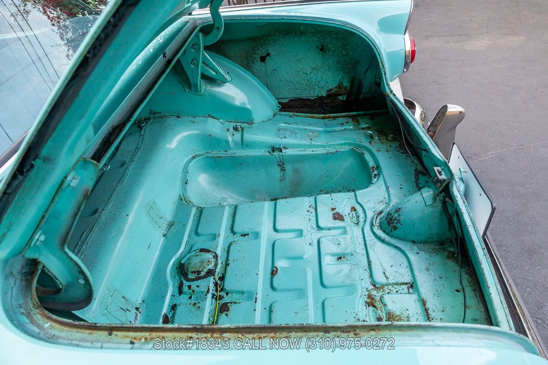 1955 Ford Fairlane Club