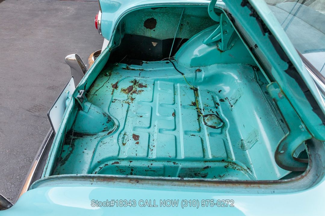 1955 Ford Fairlane Club