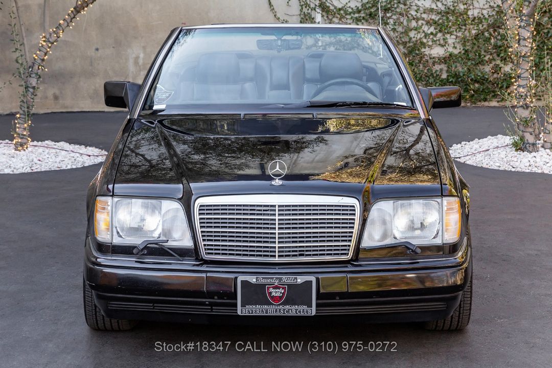 1995 Mercedes-Benz E320
