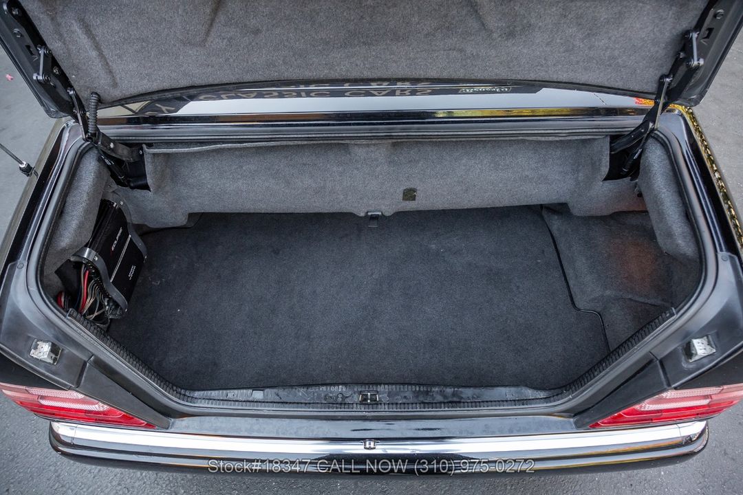 1995 Mercedes-Benz E320