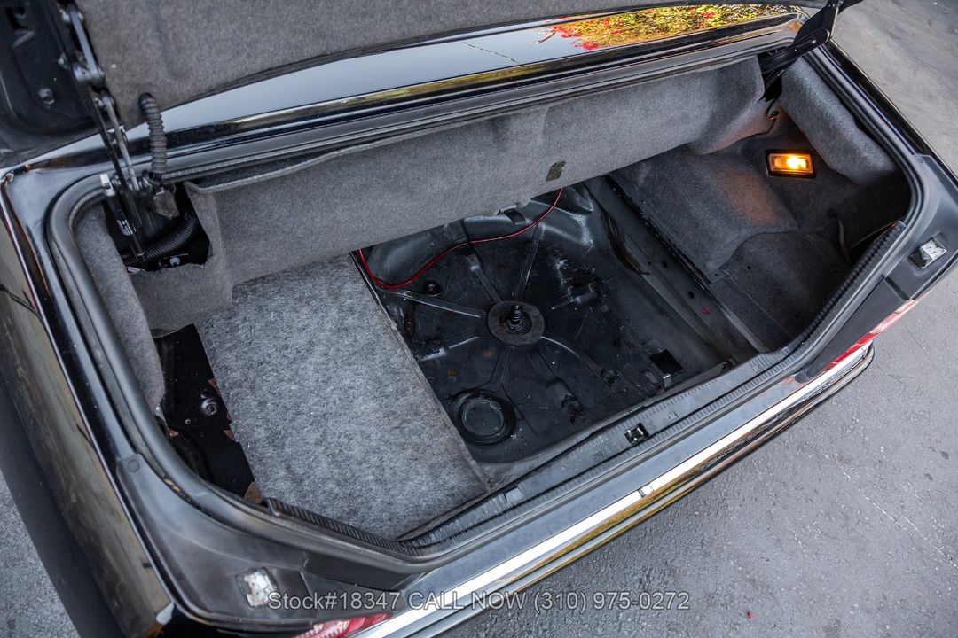 1995 Mercedes-Benz E320