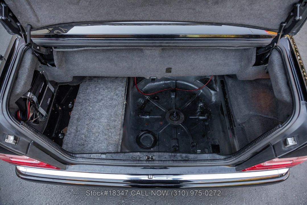 1995 Mercedes-Benz E320