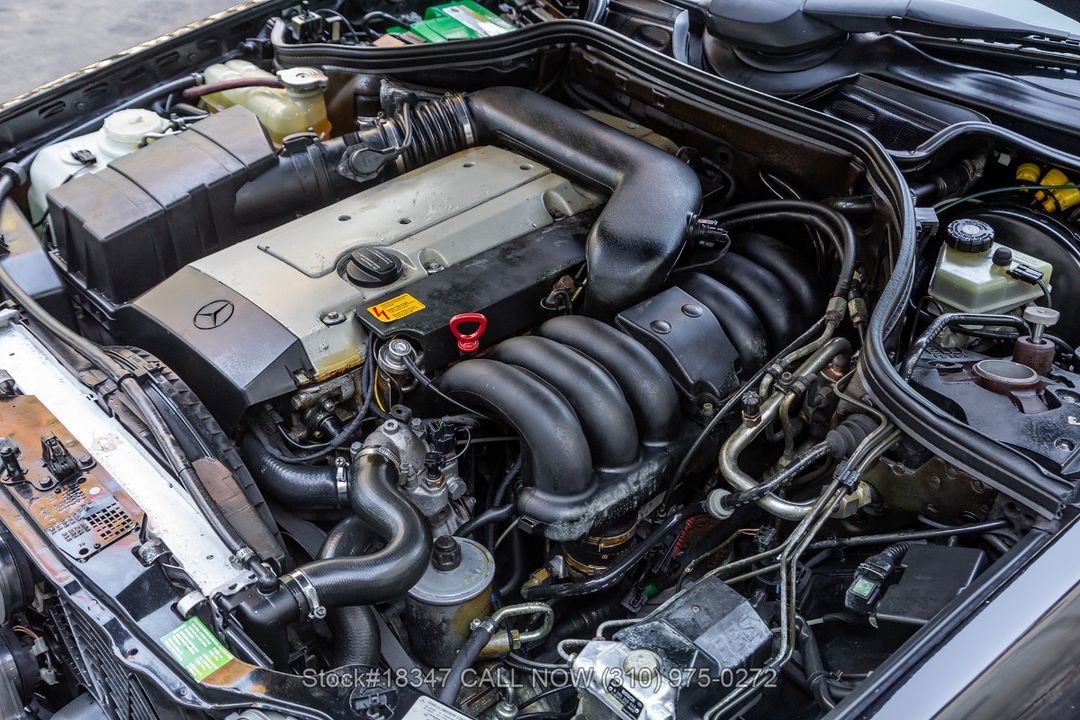 1995 Mercedes-Benz E320