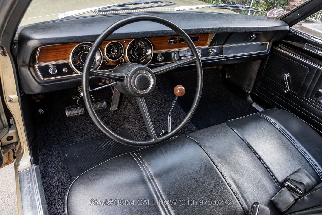1970 Plymouth Valiant 340 Duster