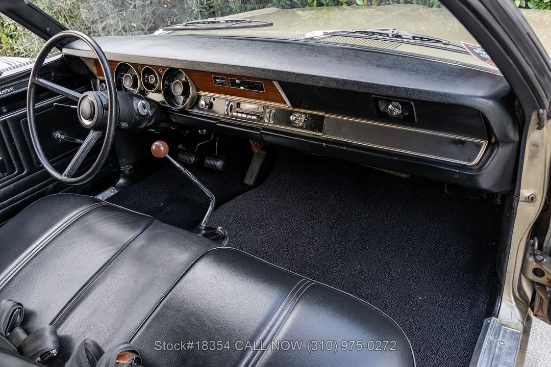 1970 Plymouth Valiant 340 Duster