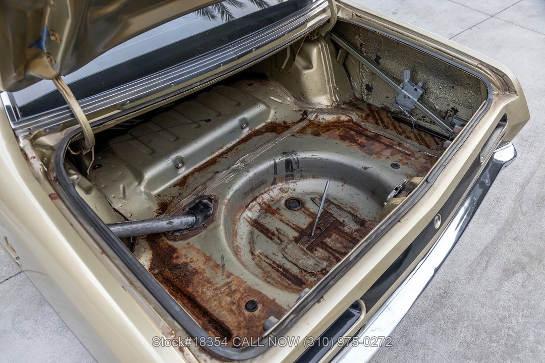 1970 Plymouth Valiant 340 Duster
