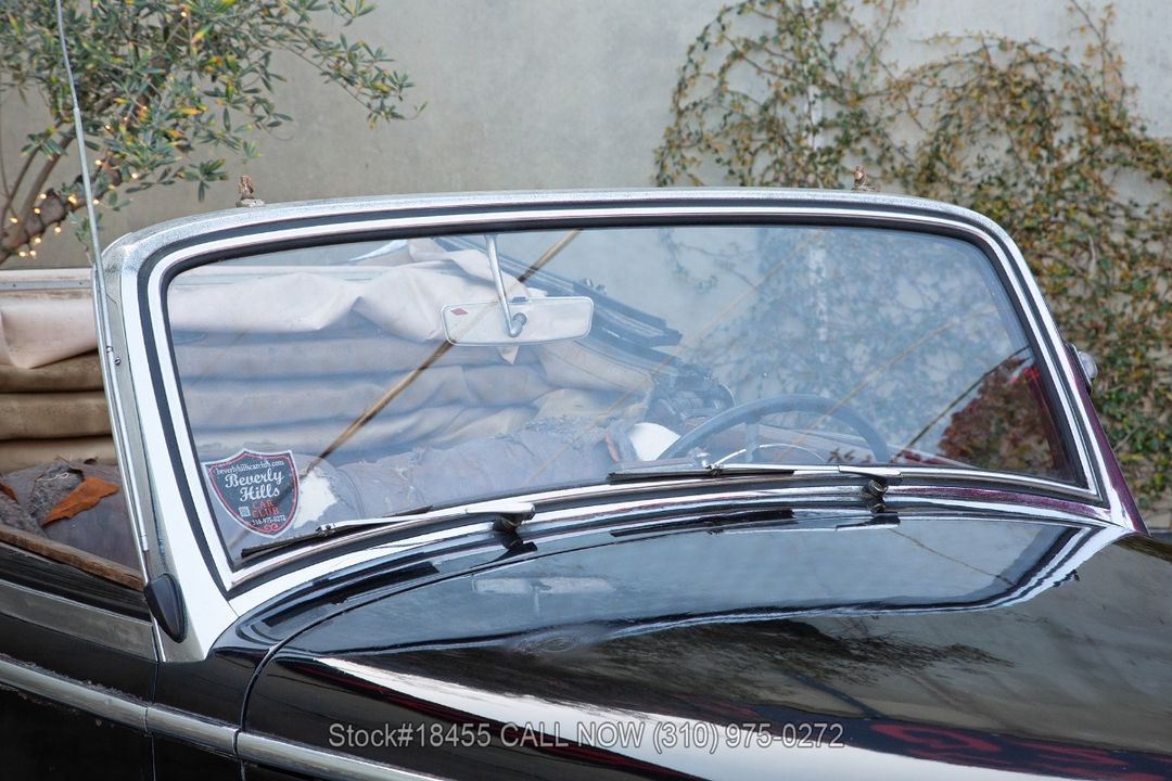 1952 Mercedes-Benz 220