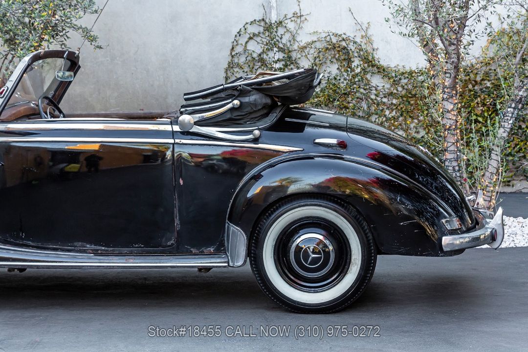 1952 Mercedes-Benz 220