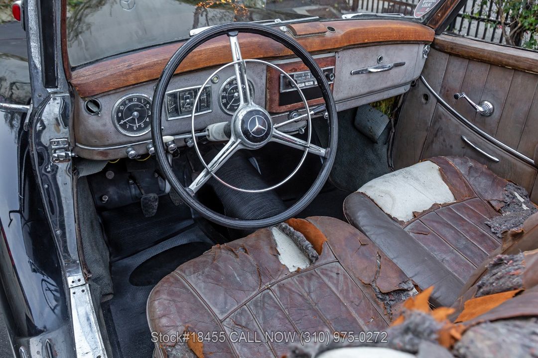 1952 Mercedes-Benz 220