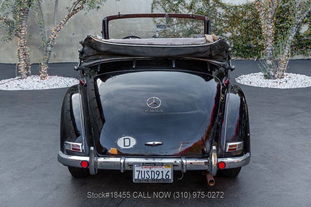 1952 Mercedes-Benz 220
