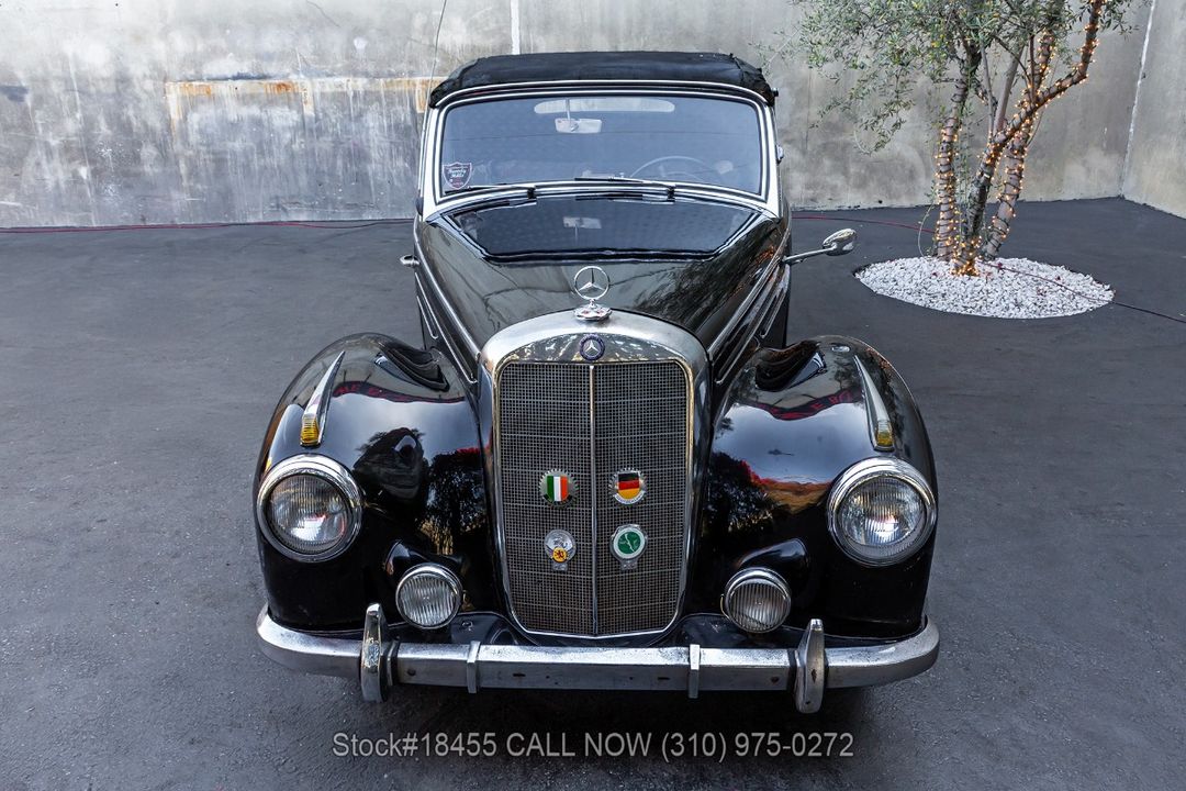 1952 Mercedes-Benz 220