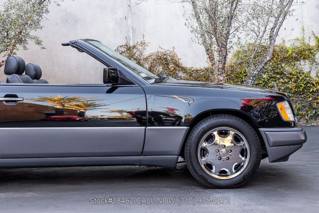 1995 Mercedes-Benz E320