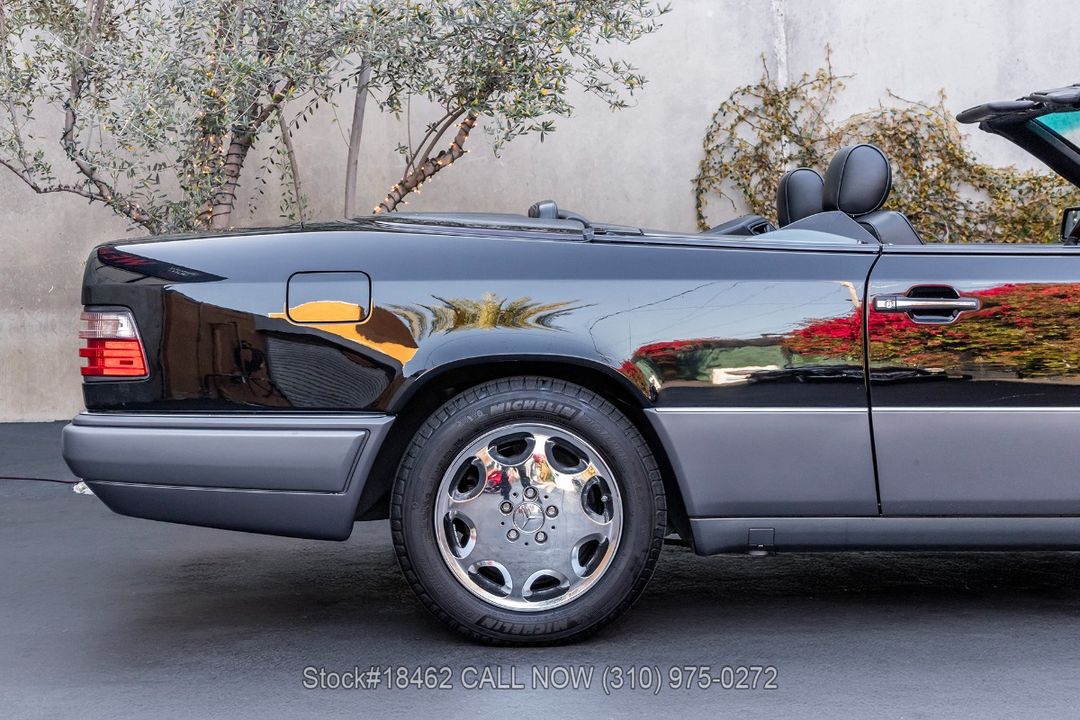 1995 Mercedes-Benz E320