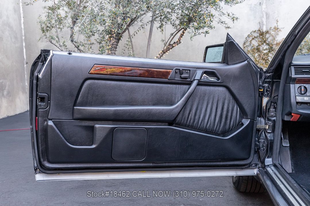 1995 Mercedes-Benz E320